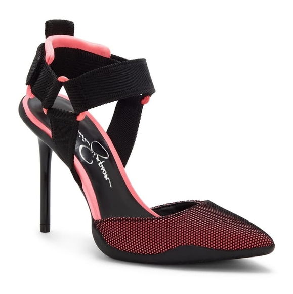 Jessica Simpson Heels - Picture 2 of 5